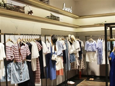 零經驗開品牌折扣店，如何避開服裝輔料銷售虧損陷阱？